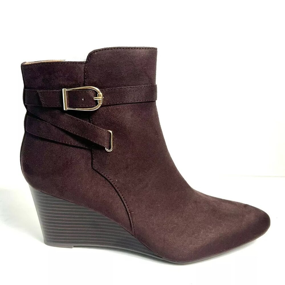 Life Stride Women’s Gio Dark Chocolate Ankle Boots Size 9.5M
